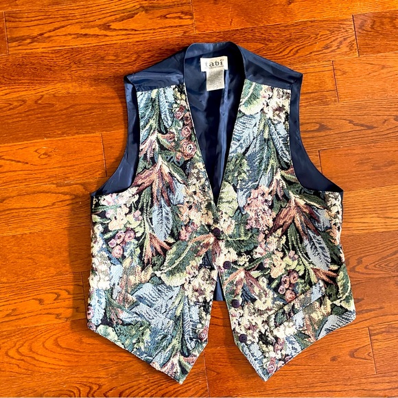 Vintage Tabi Tapestry Vest Small (36" Chest) - Picture 1 of 13